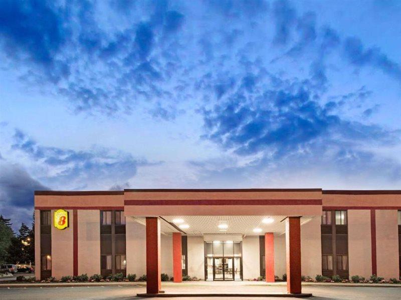 Hotel Super 8 By Wyndham Brockton Exterior foto